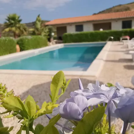 Hébergement de vacances Makara