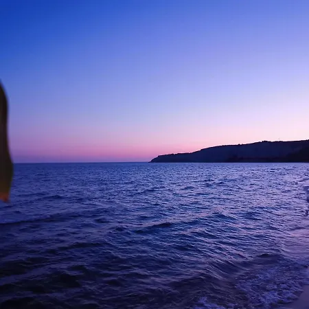 Hébergement de vacances Makara